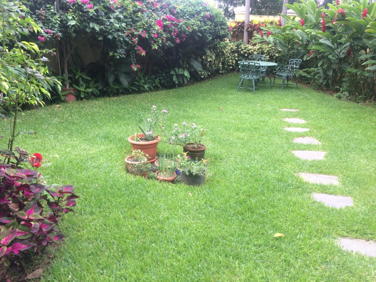 San Benito Apartamento Para 6 San Salvador Buitenkant foto